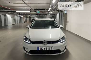 Хетчбек Volkswagen e-Golf 2017 в Полтаві