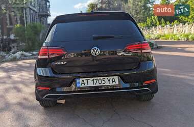 Хэтчбек Volkswagen e-Golf 2018 в Ивано-Франковске