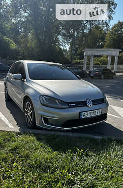 Хетчбек Volkswagen e-Golf 2014 в Вінниці