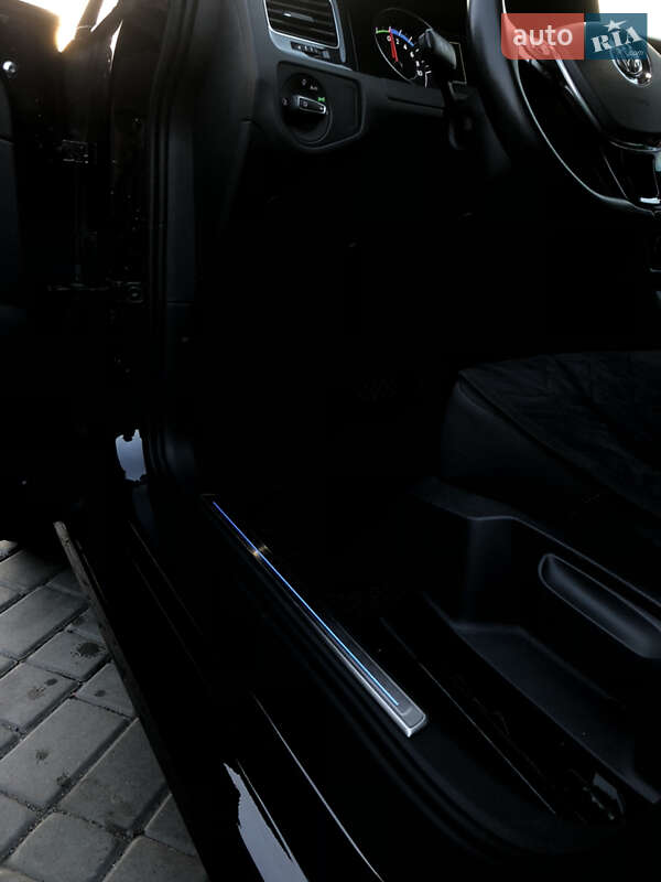 Хетчбек Volkswagen e-Golf 2018 в Мукачевому