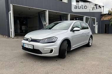 Хетчбек Volkswagen e-Golf 2014 в Києві