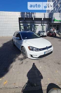 Хэтчбек Volkswagen e-Golf 2015 в Запорожье