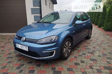 Хетчбек Volkswagen e-Golf 2015 в Звягелі