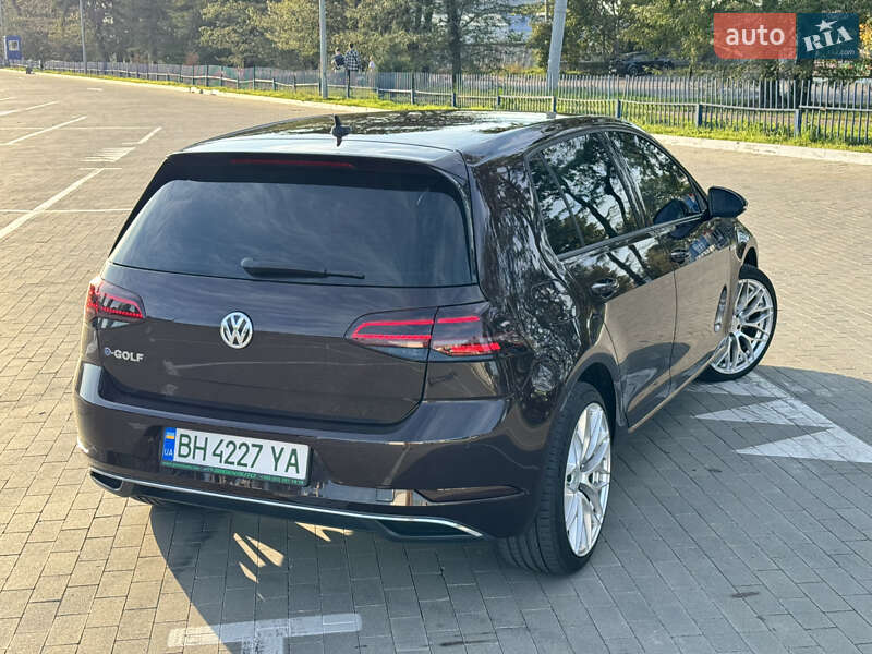 Хетчбек Volkswagen e-Golf 2018 в Одесі