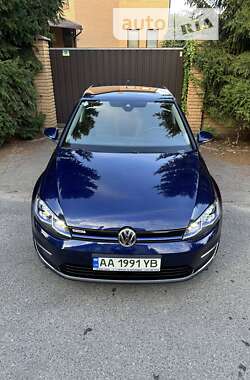 Volkswagen e-Golf 2018