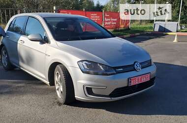 Хетчбек Volkswagen e-Golf 2014 в Радивиліві