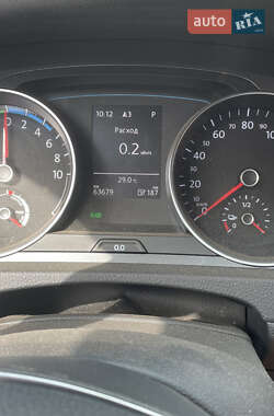 Хэтчбек Volkswagen e-Golf 2016 в Полтаве