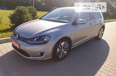 Хэтчбек Volkswagen e-Golf 2016 в Луцке