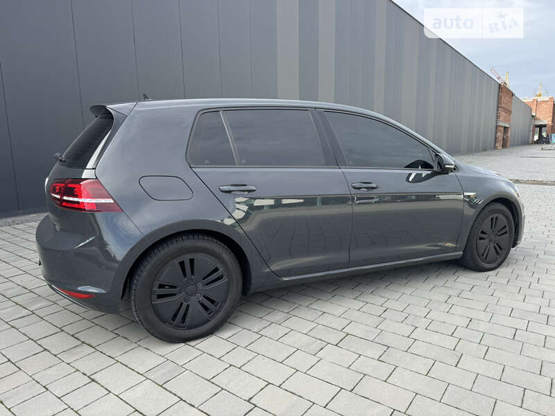 Хэтчбек Volkswagen e-Golf 2015 в Хмельницком