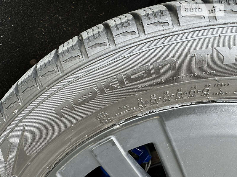 Хэтчбек Volkswagen e-Golf 2015 в Хмельницком