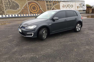 Хэтчбек Volkswagen e-Golf 2020 в Мукачево