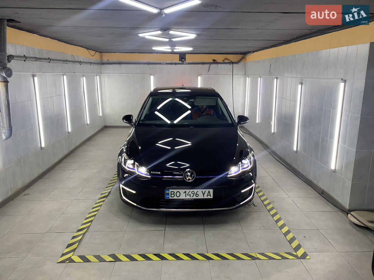 2018 Volkswagen Golf - мініатюра 9