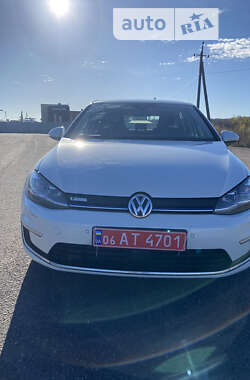 Хетчбек Volkswagen e-Golf 2017 в Вінниці