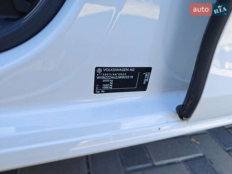 Хетчбек Volkswagen e-Golf 2017 в Полтаві