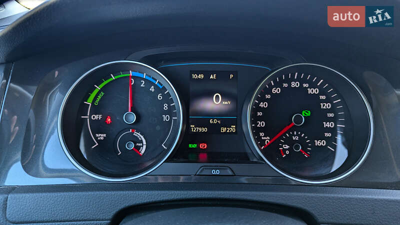Хетчбек Volkswagen e-Golf 2017 в Рівному
