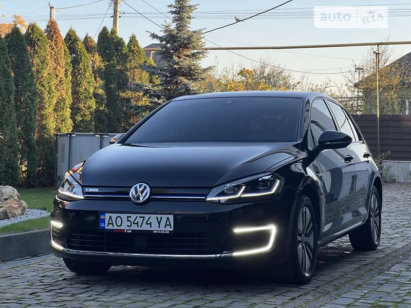 Хетчбек Volkswagen e-Golf 2019 в Мукачевому