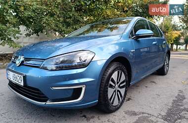 Хетчбек Volkswagen e-Golf 2016 в Рівному