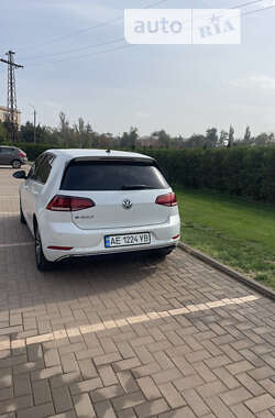 Хетчбек Volkswagen e-Golf 2017 в Кривому Розі