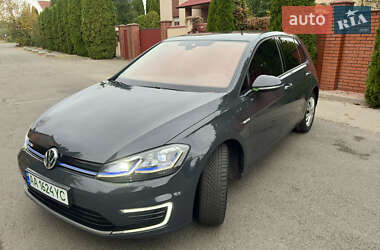 Volkswagen e-Golf 2020