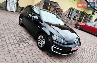 Хетчбек Volkswagen e-Golf 2015 в Бродах