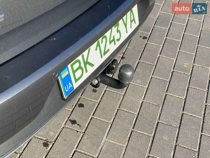 Хэтчбек Volkswagen e-Golf 2018 в Ровно