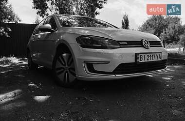 Хэтчбек Volkswagen e-Golf 2017 в Полтаве