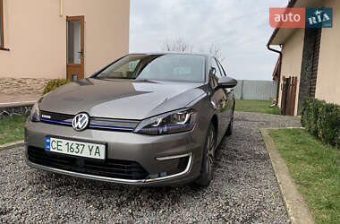 Volkswagen e-Golf 2015