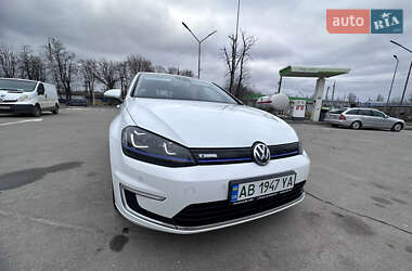 Хэтчбек Volkswagen e-Golf 2014 в Виннице