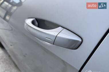 Хетчбек Volkswagen e-Golf 2018 в 