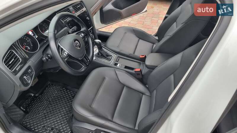 Хэтчбек Volkswagen e-Golf 2020 в Василькове