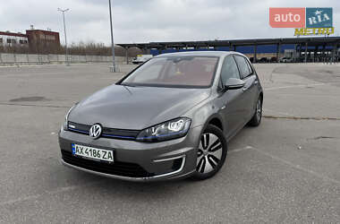 Хетчбек Volkswagen e-Golf 2016 в Харкові