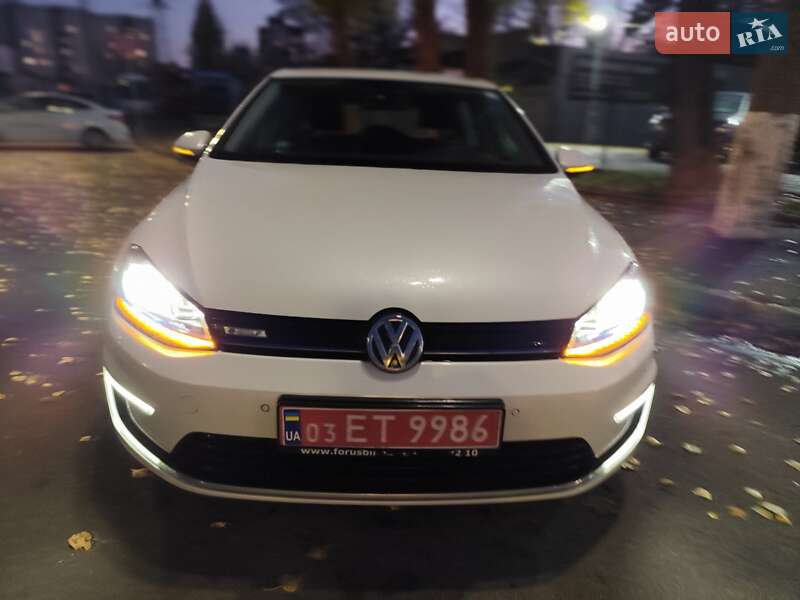 Хетчбек Volkswagen e-Golf 2014 в Києві фото 5 Хетчбек Volkswagen e-Golf 2014 в Києві