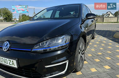 Хэтчбек Volkswagen e-Golf 2014 в Коломые