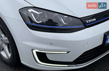 Хетчбек Volkswagen e-Golf 2015 в Вінниці