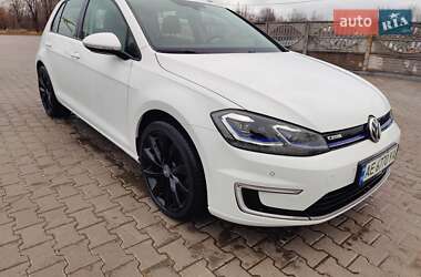 Volkswagen e-Golf 2018