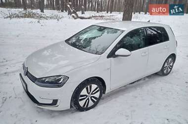 Volkswagen e-Golf 2014