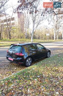 Хетчбек Volkswagen e-Golf 2015 в Запоріжжі