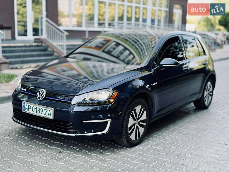 Volkswagen e-Golf 2016