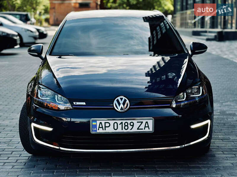 Хетчбек Volkswagen e-Golf 2016 в Полтаві