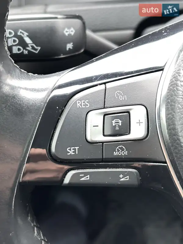 Volkswagen e-Golf 2015 VIN WVWZZZAUZGW901444 фото оголошення 18 з 59