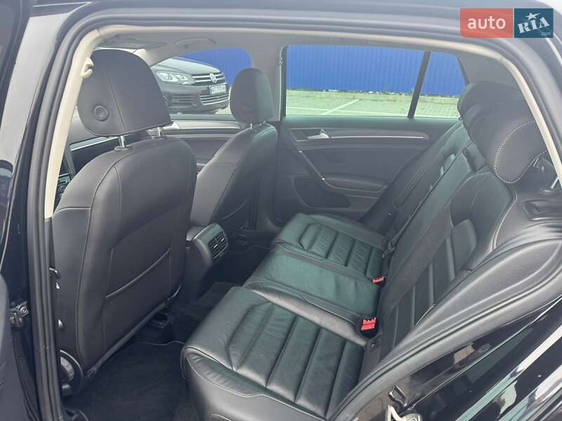 Хетчбек Volkswagen e-Golf 2019 в Калуші