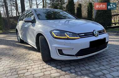 Хетчбек Volkswagen e-Golf 2017 в Дрогобичі