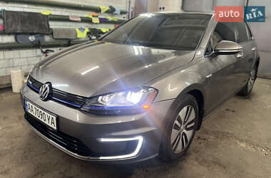 Volkswagen e-Golf 2015