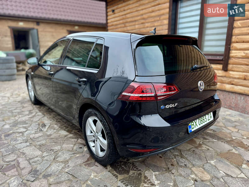 Хетчбек Volkswagen e-Golf 2015 в Кам'янець-Подільському