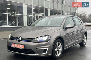 Хетчбек Volkswagen e-Golf 2016 в Дніпрі