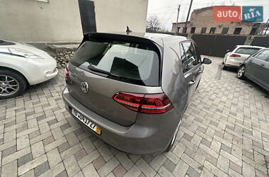 Хэтчбек Volkswagen e-Golf 2014 в Тернополе