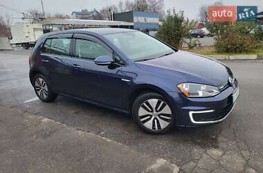 Volkswagen e-Golf 2015