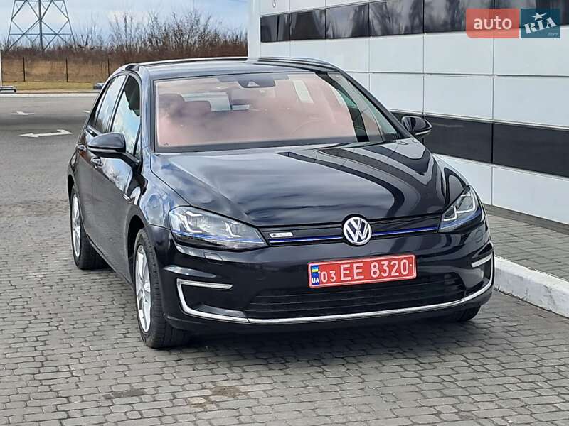 Хэтчбек Volkswagen e-Golf 2016 в Ровно