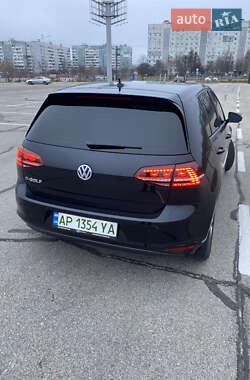 Хетчбек Volkswagen e-Golf 2015 в Запоріжжі