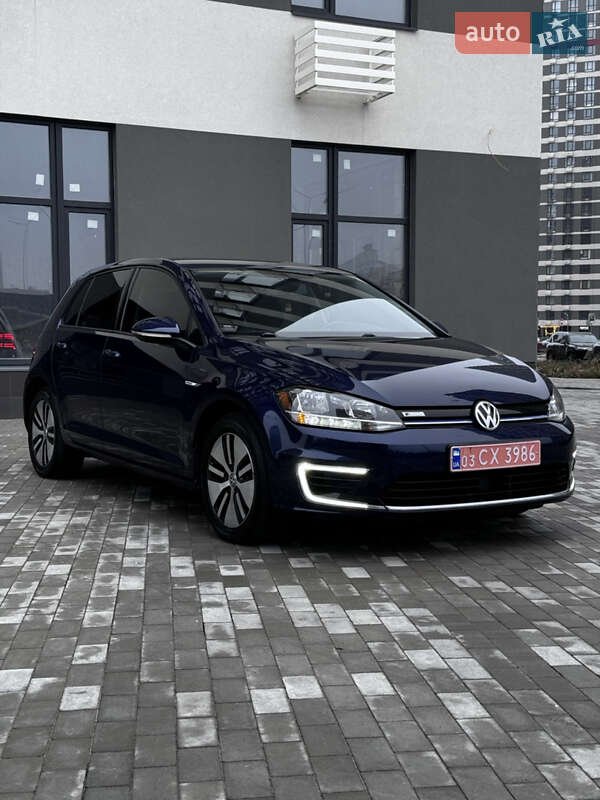 Хетчбек Volkswagen e-Golf 2019 в Києві